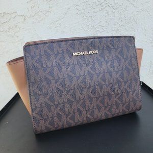 Michael Kors Selma MD Messenger Brown